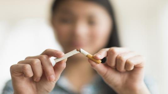 10 طرق لمنع المراهقين من التدخين