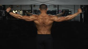 ما تأثير حقن بناء العضلات على خصوبة الرجل؟