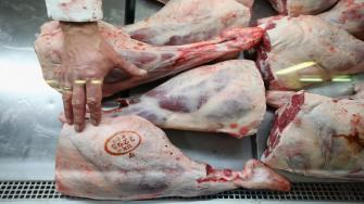 اللحوم الحمراء وزيادة خطر الوفاة من عدة أمراض