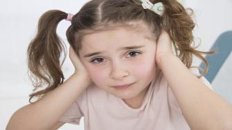 التهاب الأذن الوسطى المتكرر عند الأطفال