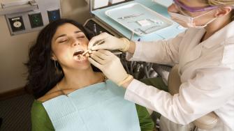 مريض الكلى المزمن في عيادة الأسنان