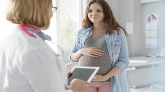 قياس ارتفاع بطن الحامل لمعرفة عمر الجنين