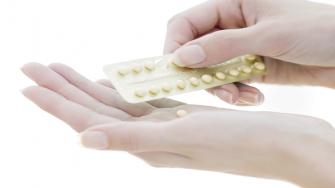 الموعد الصحيح لتناول حبوب منع الحمل