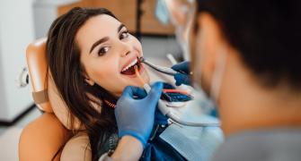 مشكلات صحية يمكن أن يكشفها طبيب الأسنان
