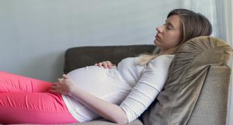 ما خطورة الإصابة بالحمى أثناء الحمل؟