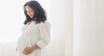 4 طرق للعناية بدوالي الفرج أثناء الحمل 