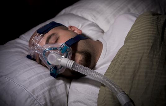 جهاز انقطاع التنفس أثناء النوم